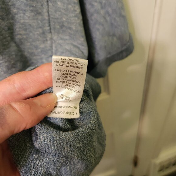 Toad & Co Women's L blue knit top - Picture 5 of 7